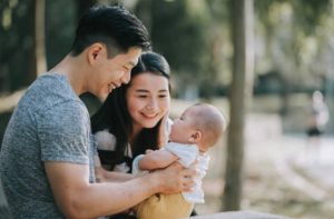 生育補助父母不同戶籍